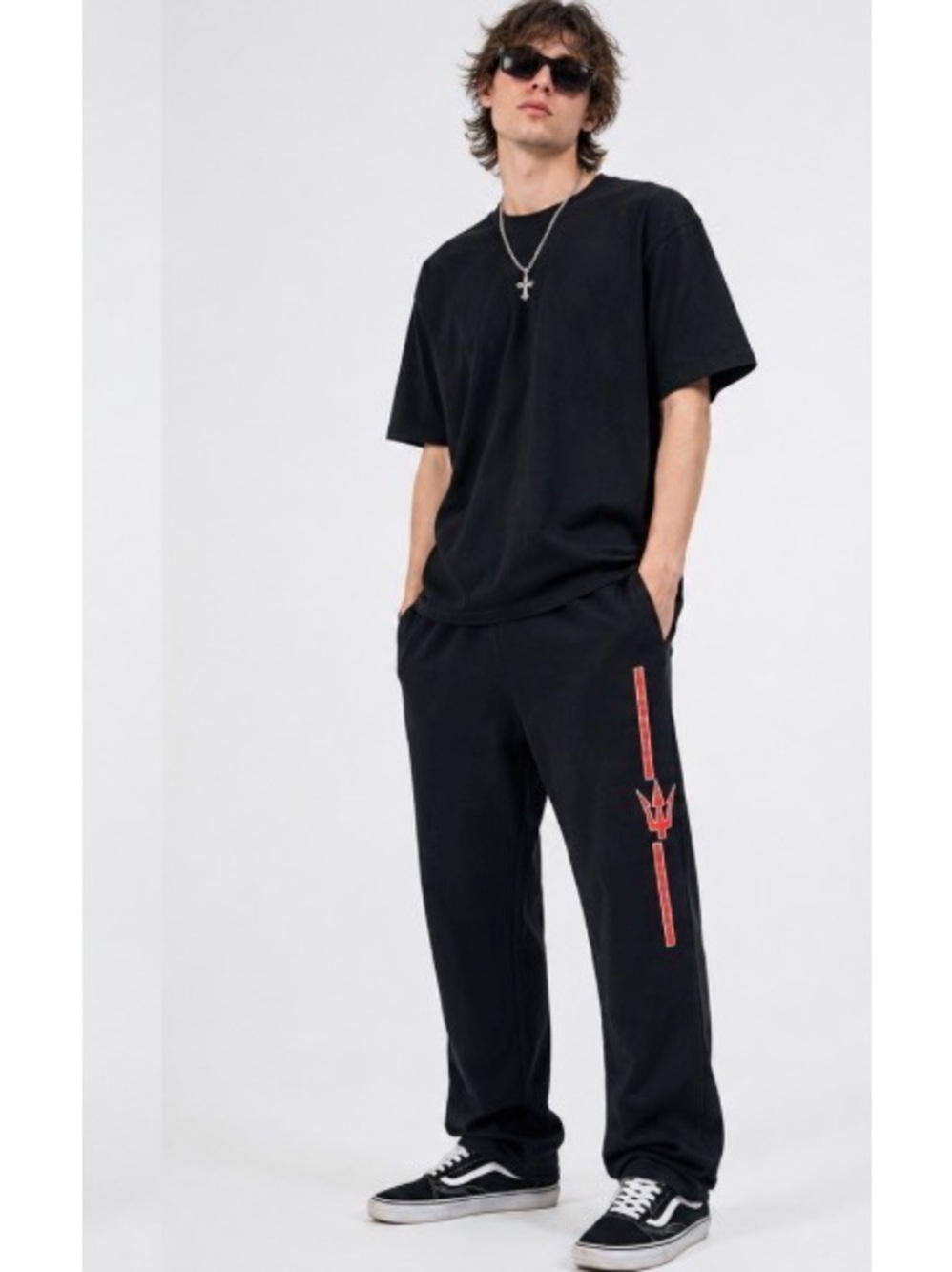 Jerzees VTG Skater Streetwear Black Jogger Sweatpants w/Red Side Graphic S/M